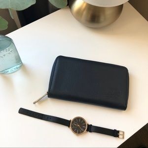 Herschel • Navy Leather Wallet